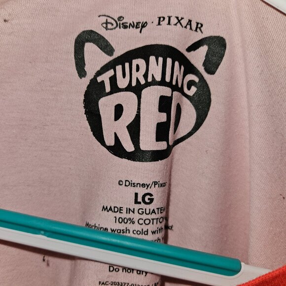 Disney Turning Red Large Pink Long Sleeve Tee - Picture 2 of 7
